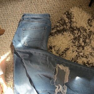 American Eagle Outfitters Blue Boyfriend Jeans Distressed